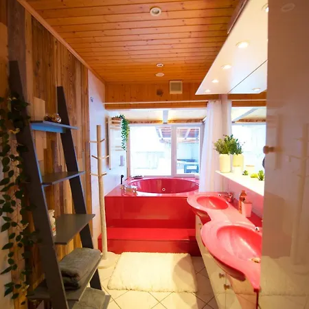 4 Personnes Avec Sauna